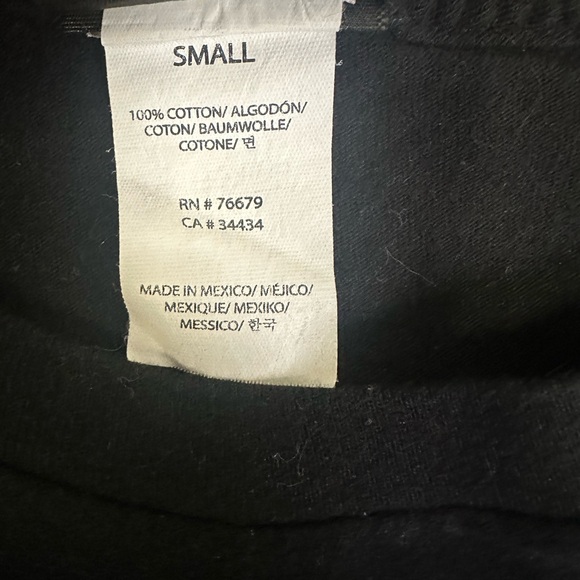 Santa Cruz Classic Dot Logo Black T-Shirt Small‎ (S) Purple Pink Skateboarding - Picture 5 of 9